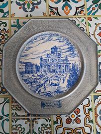 Piatto ornamentale in ceramica città di Carpi 