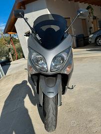 Yamaha Tmax 500