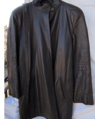 Giacca nera in pelle fatta su misura