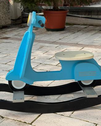 Vespa a Dondolo Azzurra per Bambini