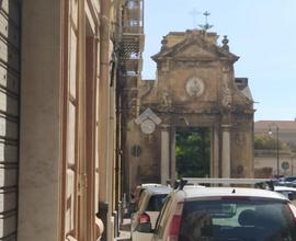 MONOLOCALE A PALERMO