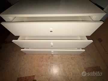 Armadio a tre piani bianco