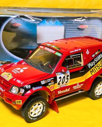 ✅ Mitsubishi Pajero Dakar "PS2" 2001 - Solido 1:18
