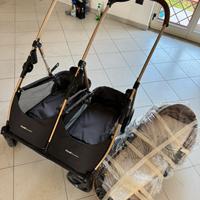 Passeggino gemellare
