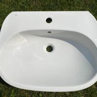 Lavandino con sifone estetico