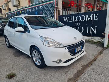Peugeot 208 1.2 VTi 82 CV 5P Allure