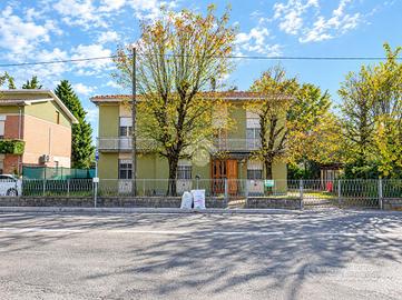 CASA INDIPENDENTE A BAGNOLO IN PIANO