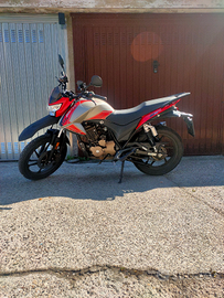 Zontes 125 zt crossover