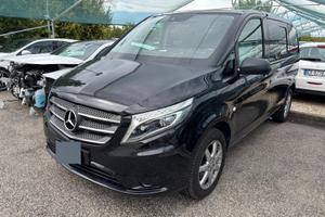 Mercedes vito mixto 116 4x4 motore rotto