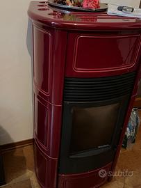 Stufa a pellet praticamente nuova – usata una sola