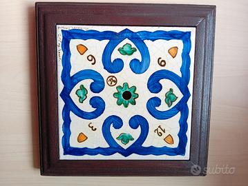 orologio da parete in ceramica e legno 