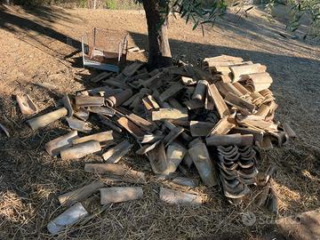 Tegole o coppi antichi disponibili