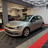 Volkswagen Golf 2.0 TDI 4MOTION Highline - FABIANO