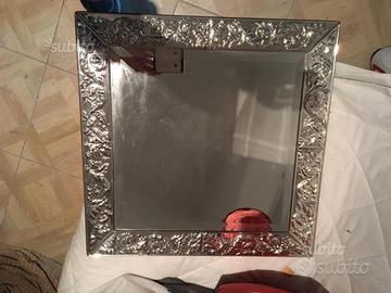 Specchiera con cornice in argento