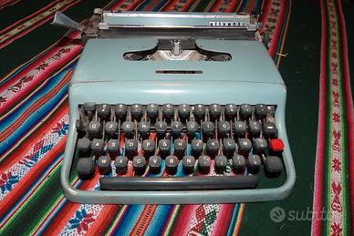 Olivetti Lettera 22