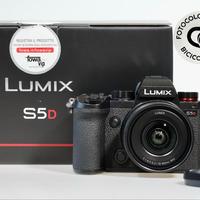 Panasonic S5D + ob S 18-40mm solo 370 scatti