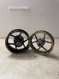 Coppia cerchi kawasaki zx6r dal 2009 al 2014