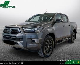 TOYOTA Hilux Invincible 2.8d A/T 4WD Double Cab