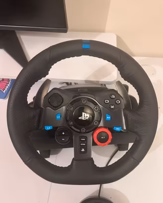 Volante Logitech g29 con pedaliera e cambio ad H