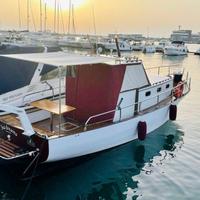 Barca a motore 9 metri