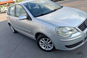 Polo benzina e gpl 2009