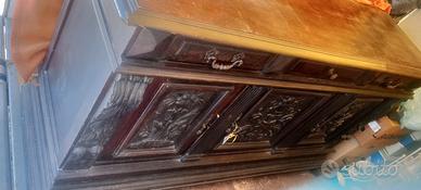 Credenza Rinascimentale 