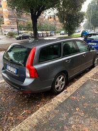 VOLVO V50 Feb 2011
