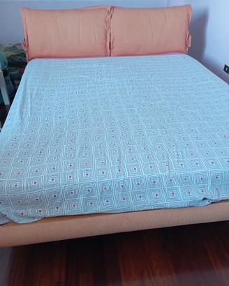 Letto matrimoniale 