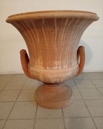 Vaso in cotto lavorato a mano