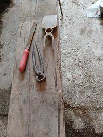 raspa,tenaglia,zappa