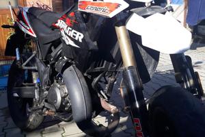 Moto Motard Generic Trigger 50 SM - 2013