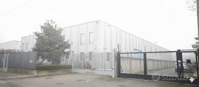 CAPANNONE A MONCALIERI