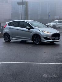 Ford fiesta st Line 1.5 turbo 75 cv NEOPATENTATI