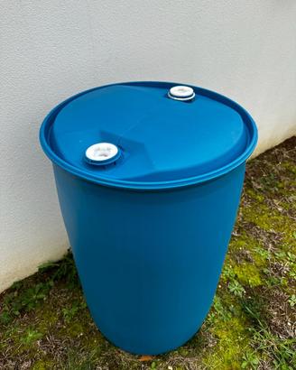 Fusto in plastica blu 220 lt
