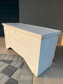 Cassapanca baule scrigno in legno massiccio