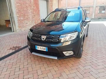SANDERO STEPWAY 1.5 TDI(133 MILA KM.)