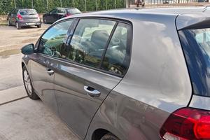 Volkswagen Golf 1.6 TDI DSG 5p. Comfortline