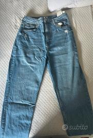 Jeans Mom Slim Bershka azzurri taglia 40
