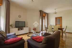 4 LOCALI A LUMEZZANE