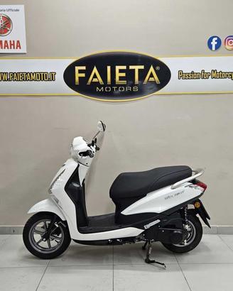 Yamaha D'Elight 125 - 2024