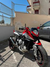 Mv agusta rivale 800