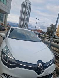 Renault clio zen 2017 5 porte