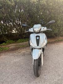 Moto Medly 125 Sport