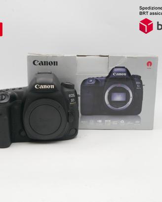 Canon EOS 5D Mark IV