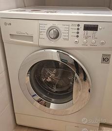 Lavatrice lg pari al nuovo