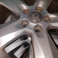 cerchi Opel più gomme