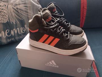 Scarpe alte Adidas 33