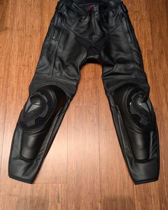 Pantaloni moto pelle Dainese Tg. 46. Mai usati