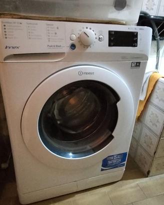 Lavatrice indesit