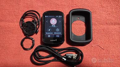 Ciclocomputer Garmin Edge 830 con mappa offroad